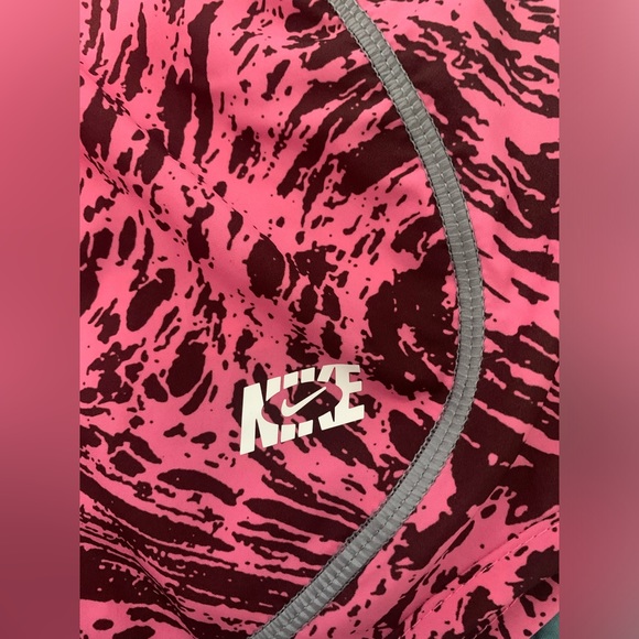 NWT Nike 3' Dri Fit women Medium Linned Running Shorts - Picture 3 of 5